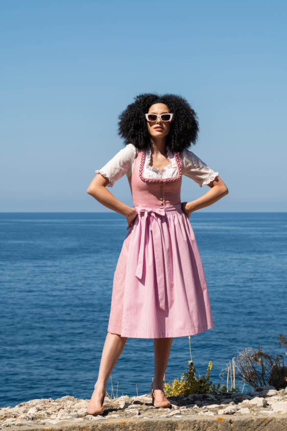 Dirndl DAKOTA